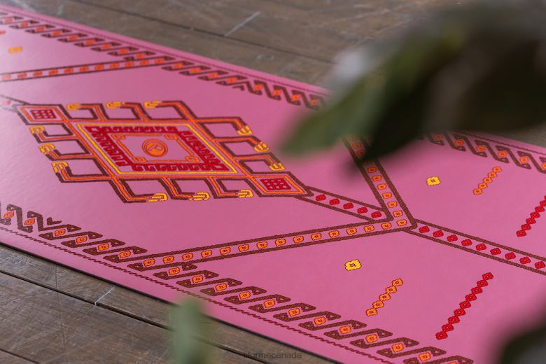 Liforme Majestic Carpet Yoga Mat Maroon Yoga Mats 6XP8P17