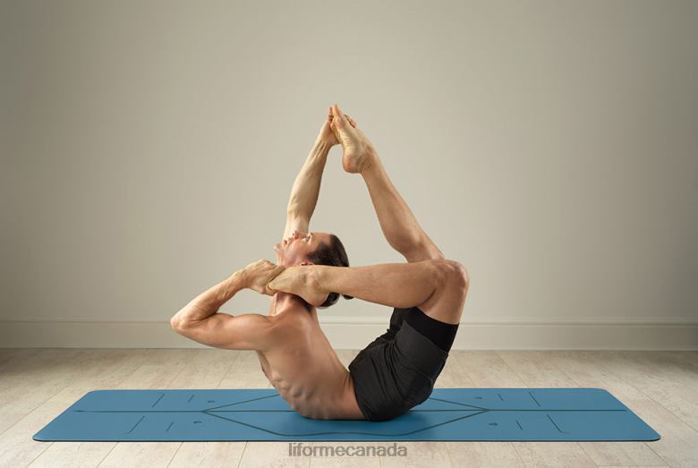 Liforme Travel Mat Blue Yoga Mats 6XP8P56
